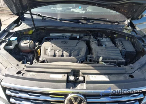 2019 Volkswagen Tiguan 2.0T Se/2.0T Sel/2.0T Sel R-Line/2.0T Sel R-Line Black from USA, damaged, VIN 3VV3B7AX0KM159663